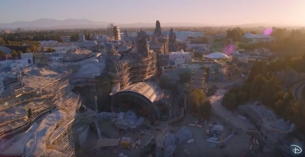 Opening day Star Wars Galaxys Edge space ship blue sky.