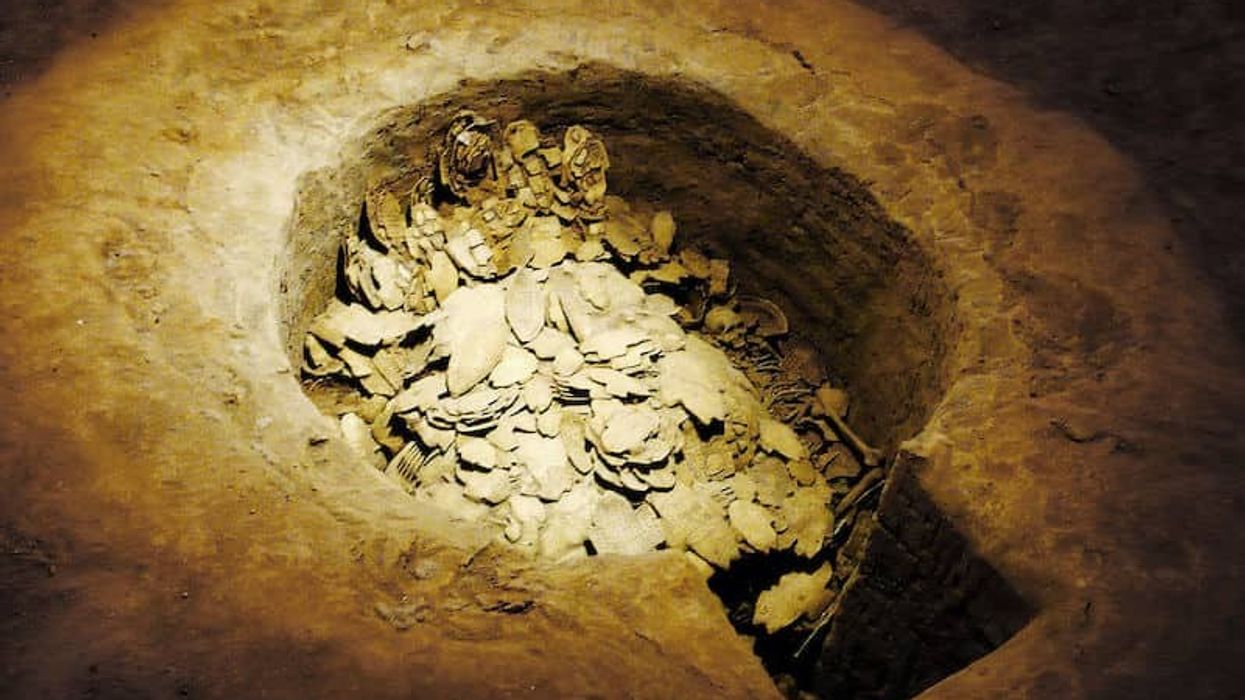 oracle bones pit yinxu
