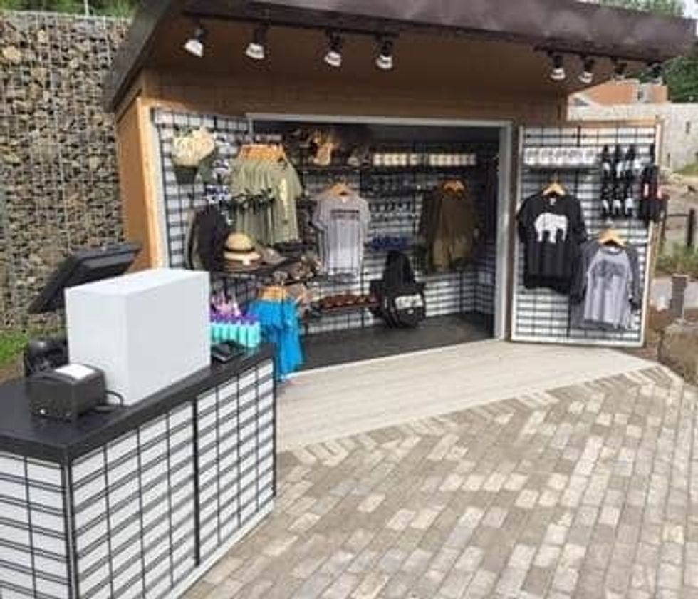 outdoor kiosks may be the first option when reopening retail after coronavirus