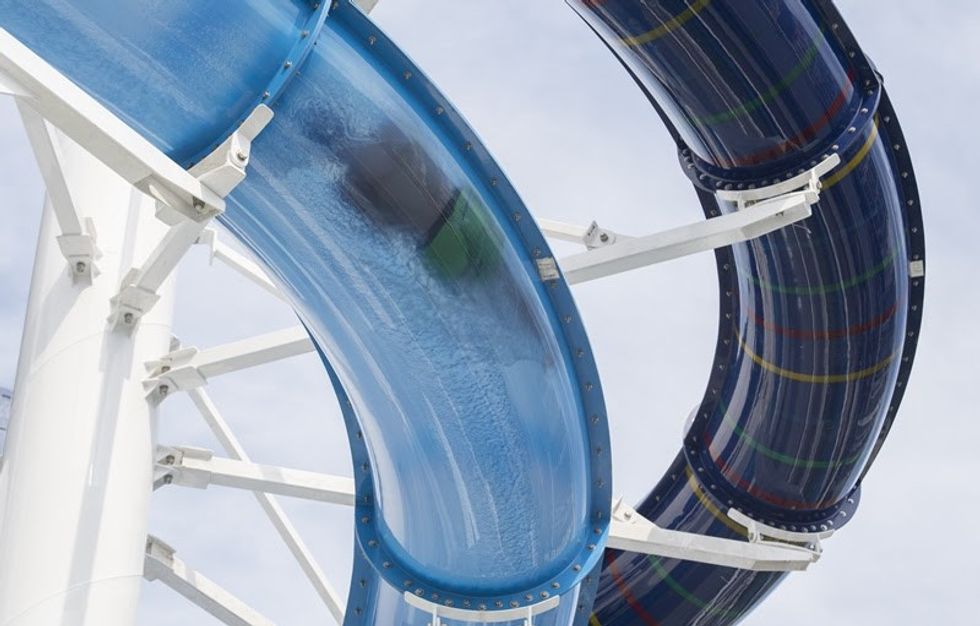 Pacific Dawn P&O Cruise Polin Waterparks