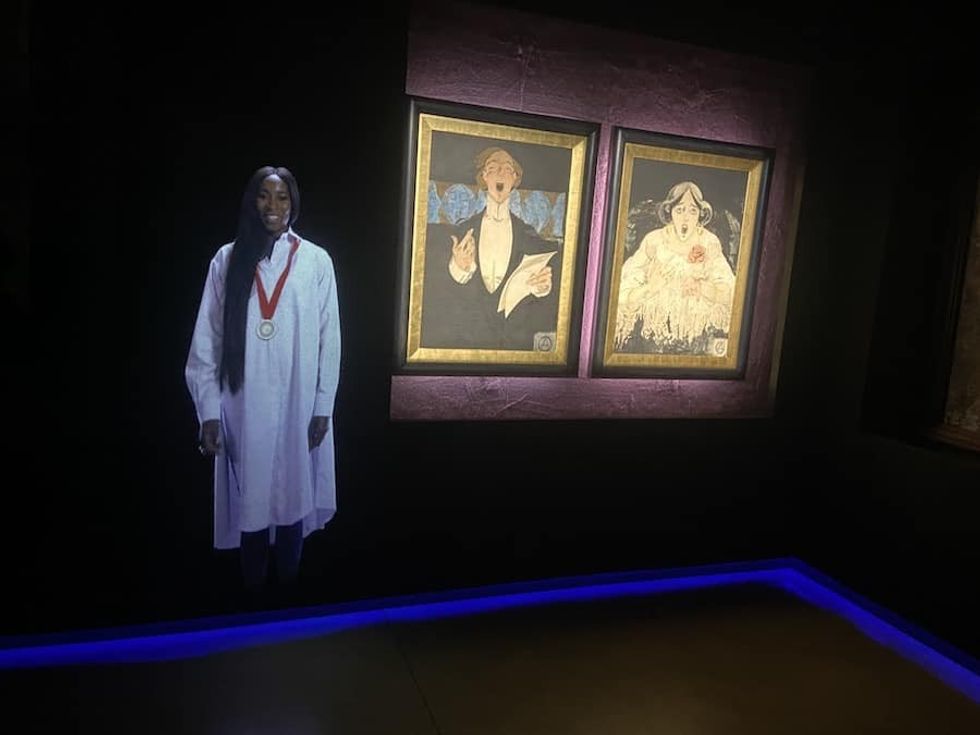 Painting with Light Art Hour