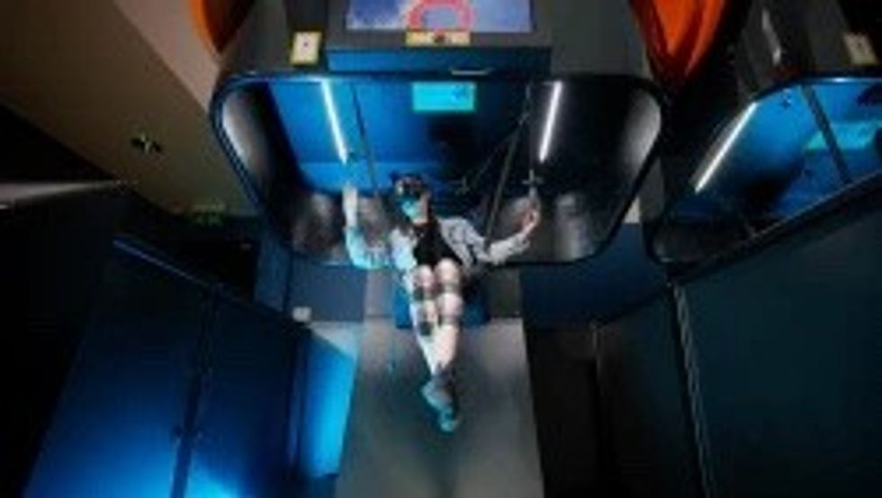 ParadropVR - Pod vr