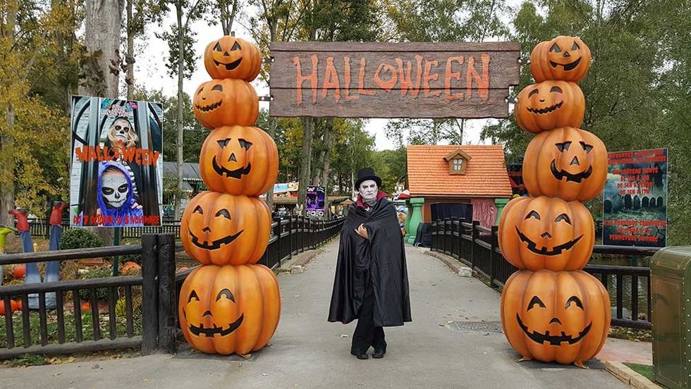 Parc Saint Paul celebrates Halloween with Tema Design by MK Illumination