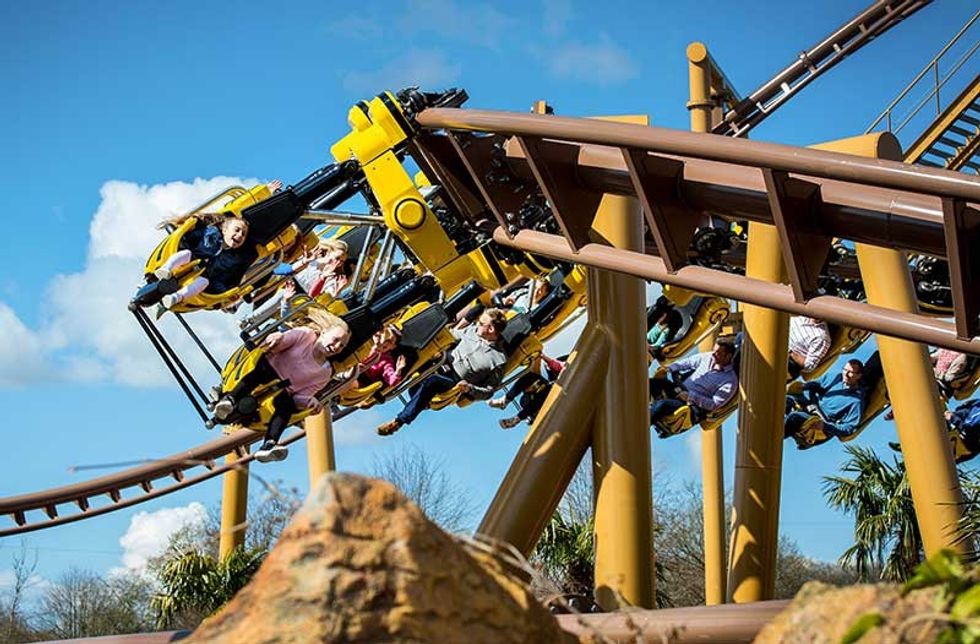 paultons park lost kingdom flight of the pterosaur