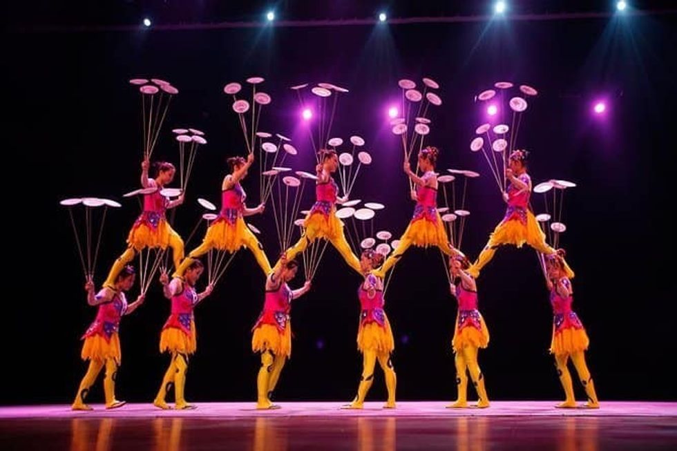 Peking Chaoyang Acrobatic Show culture and storytelling