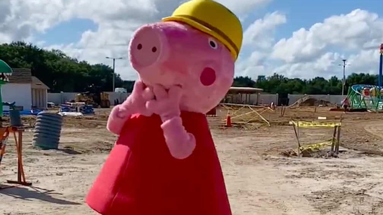 peppa pig theme park construction
