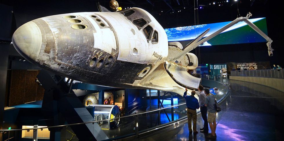 PGAV Destinations Space Shuttle