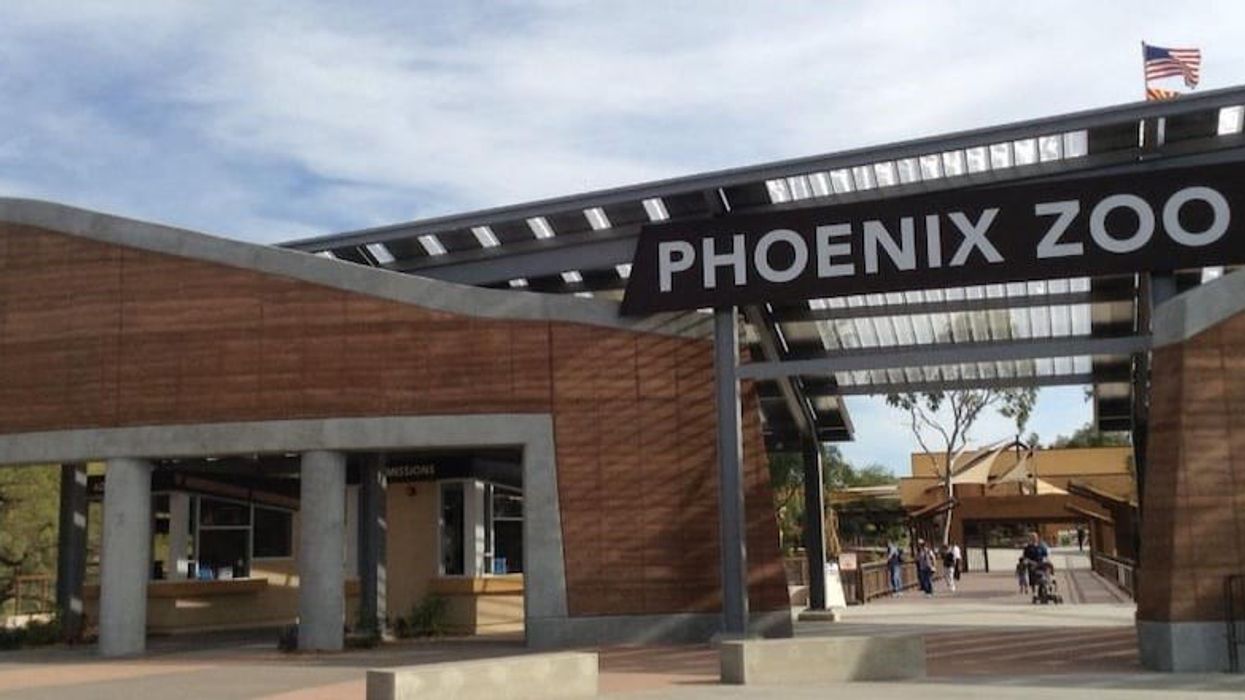 Phoenix Zoo entrance