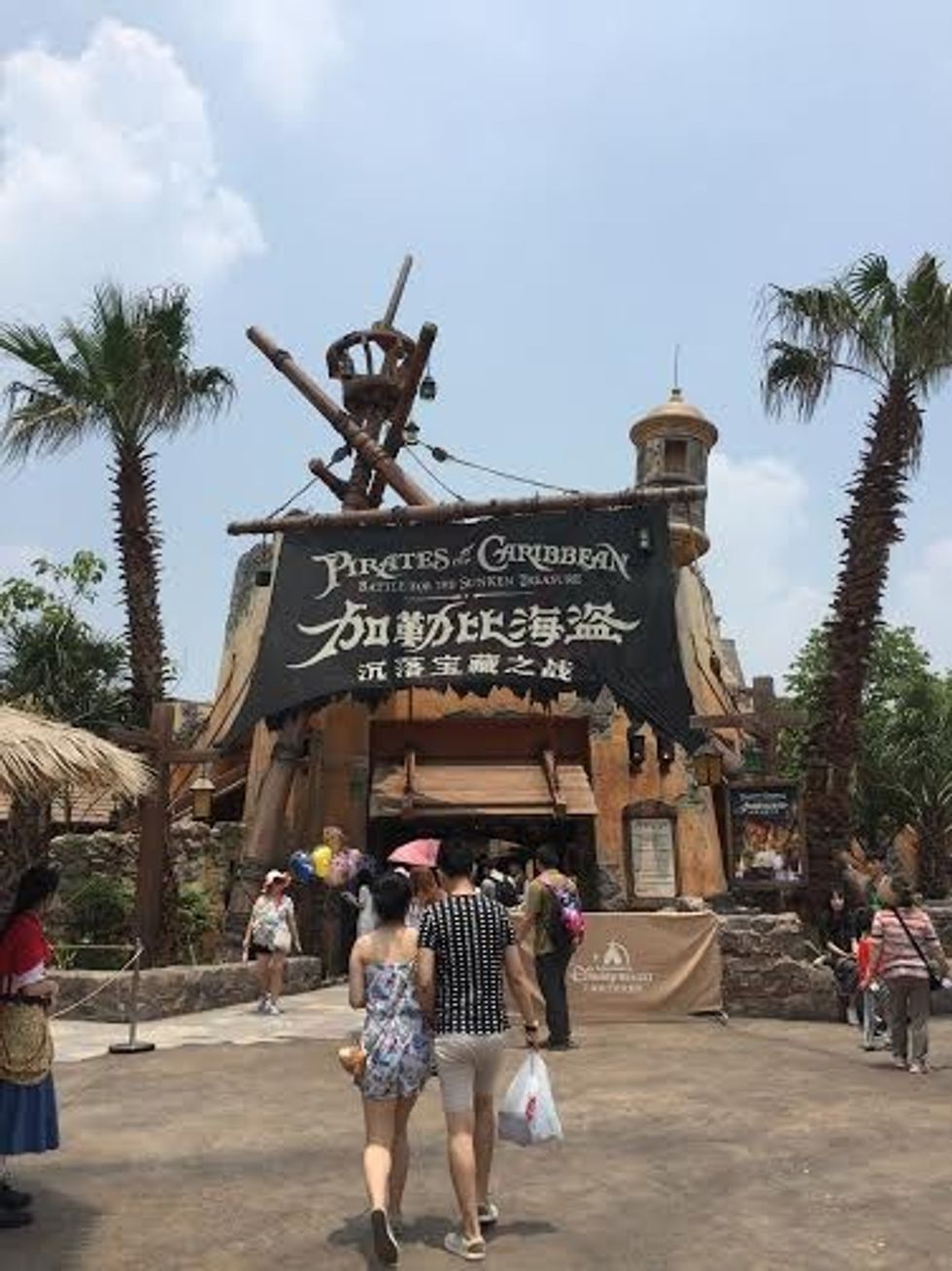 Pirates of the Caribbean Facade Shanghai Disneyland