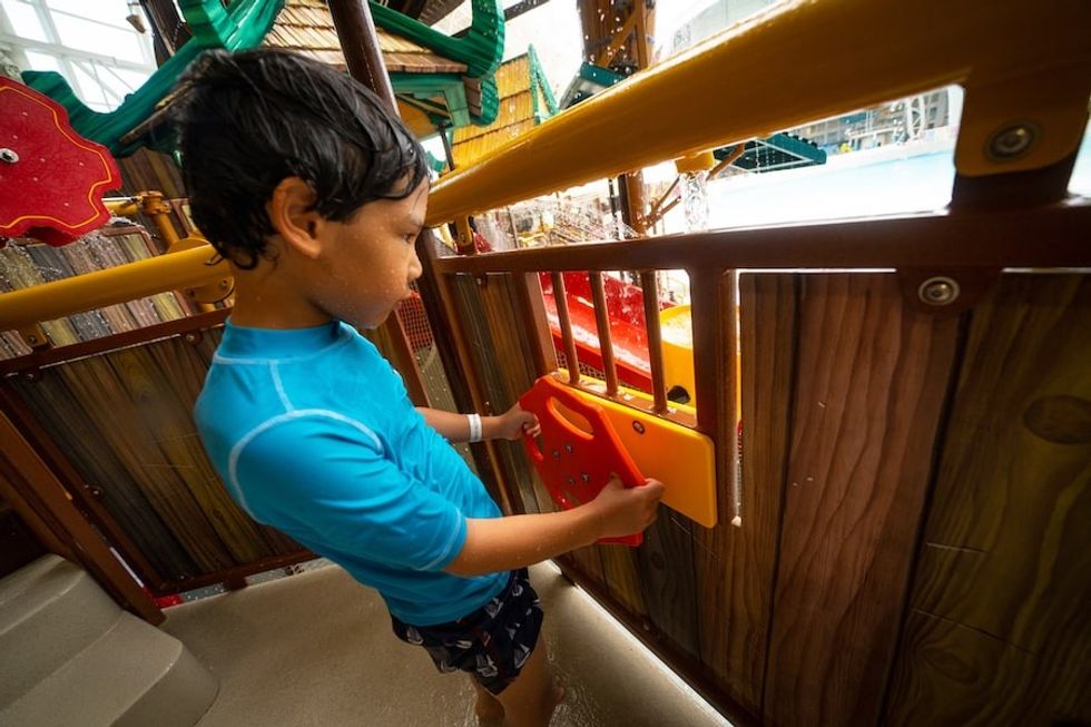 play at DreamWorks Water Park