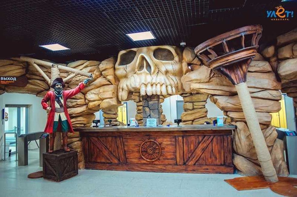 Polin celebrates rave reviews of Russia's pirate-themed Ulyanovsk Indoor Waterpark