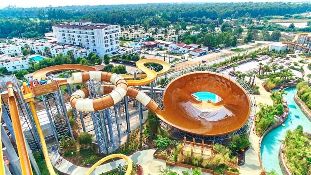 polin waterparks and Land of Legends receive WWA leading edge award