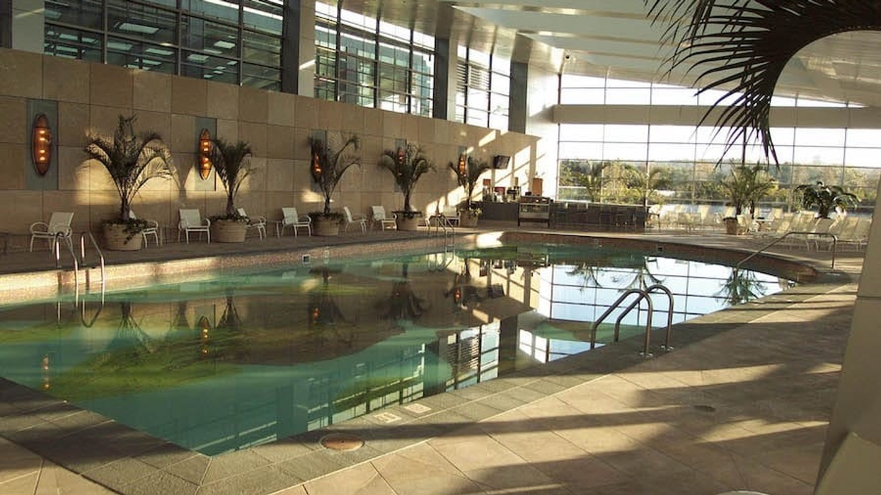 pool mohegan sun cloward h2o