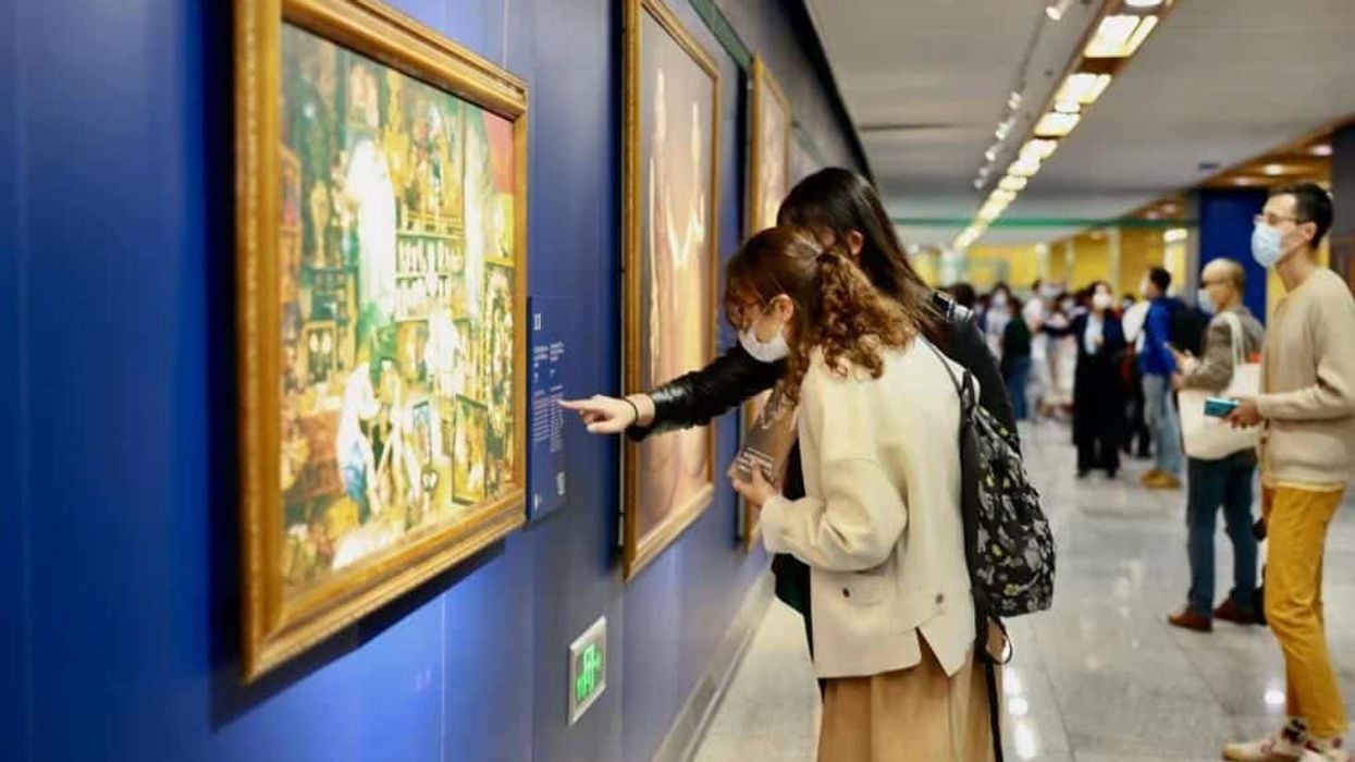 prado museum shanghai metro