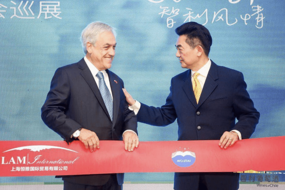President Peñera of Chile with Lam Yau Sun of Lam International at the ribbon cutting ceremony