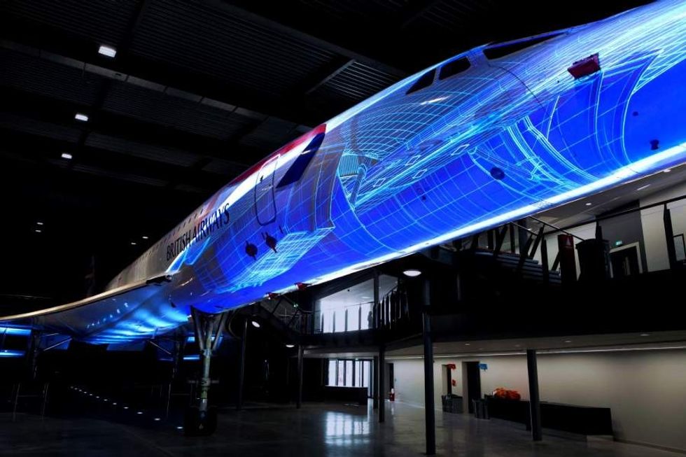 projection mapping on concorde alpha foxtrot exhiibit