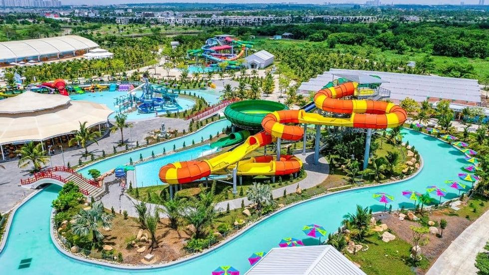 ProSlide The Amazing Bay - BehemothBOWL + MAMMOTH