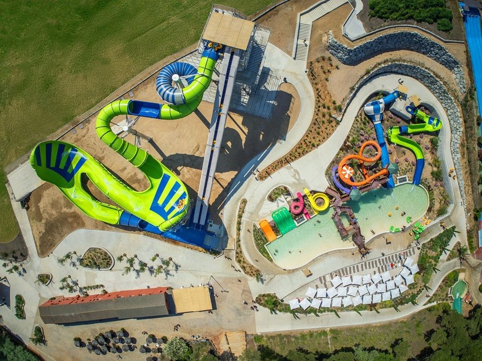 ProSlide Water World Lloret - Double TornadoWAVE and KIDZ Area