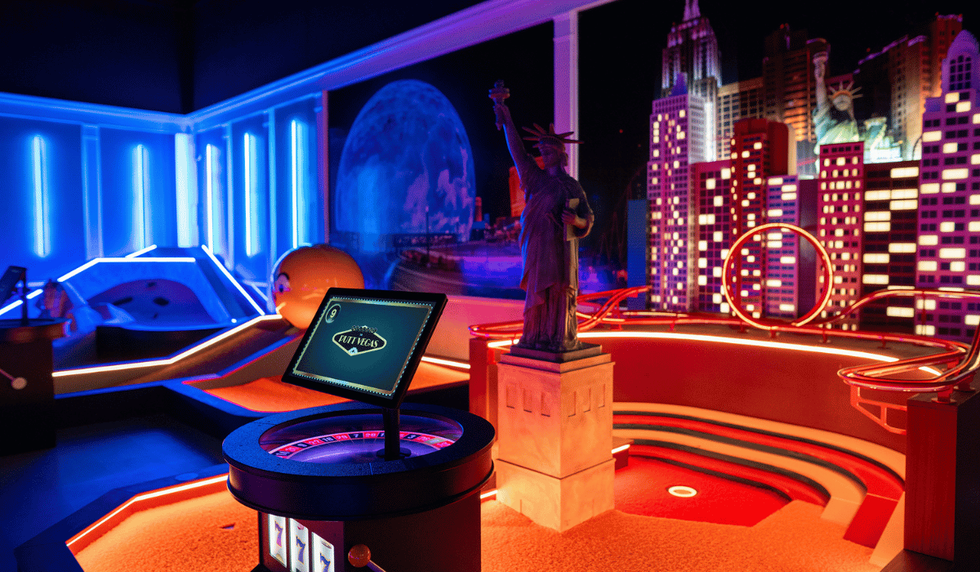 putt vegas indoor themed mini golf by greenspan