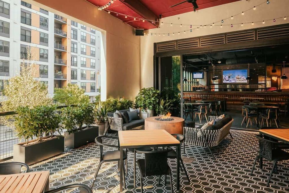 Puttshack Atlanta - Terrace