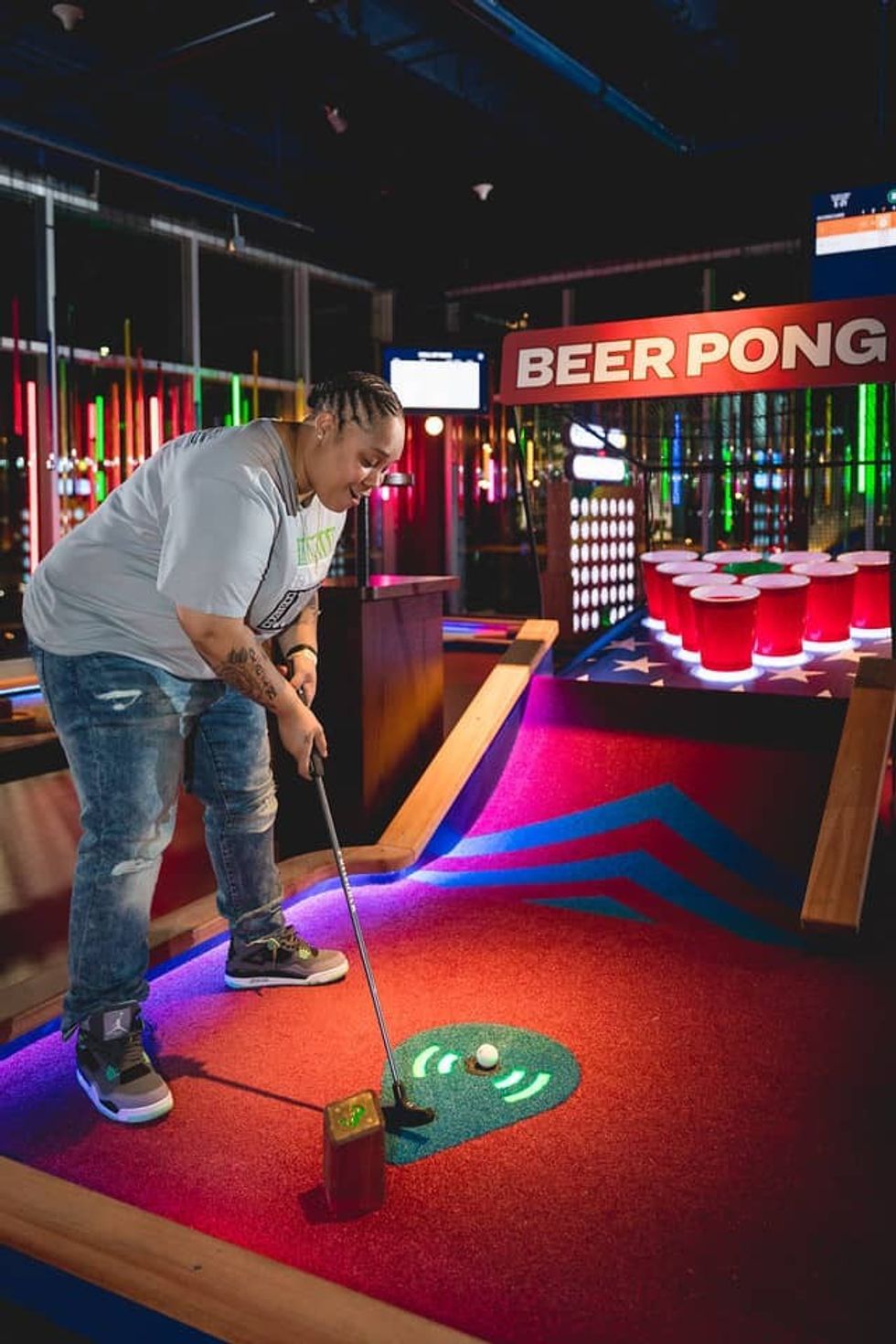 Puttshack Beer Pong Hole