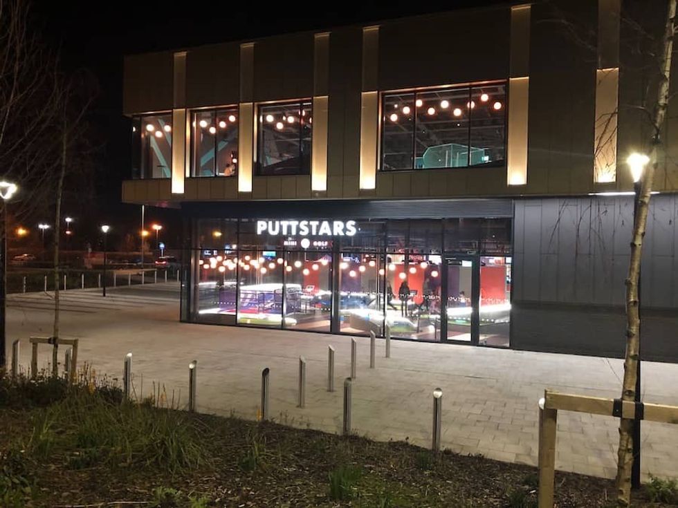 Puttstars mini golf Leeds