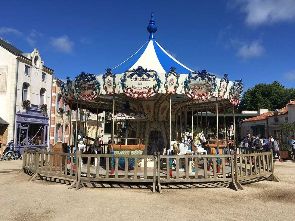 Puy Du Fou carousel