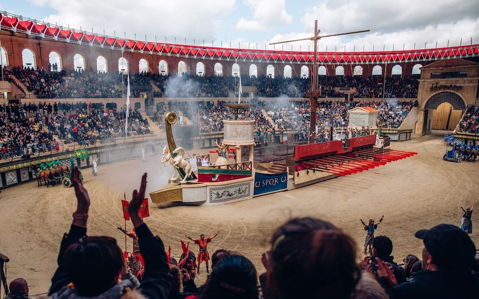 Puy du Fou : Le Signe du Triomphe L-Acoustics