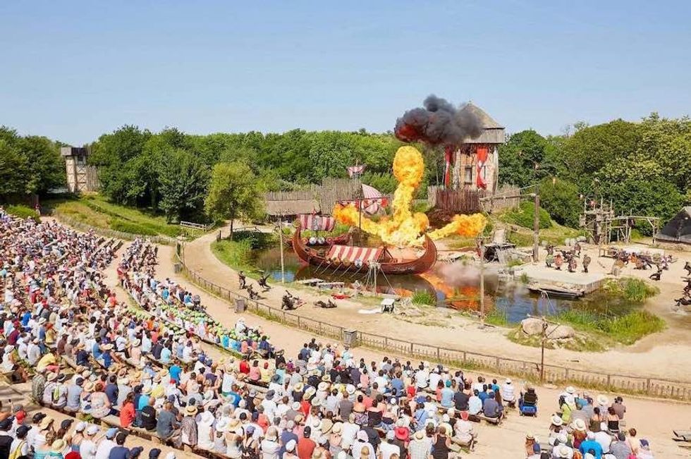 Puy Du Fou Les Vikings family owned theme parks