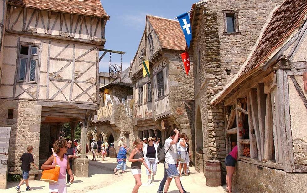Puy Du Fou village xvii