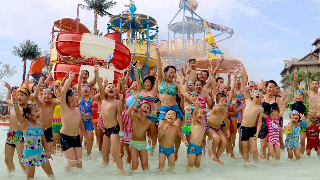 Qizibay Grand New Century Resort Polin