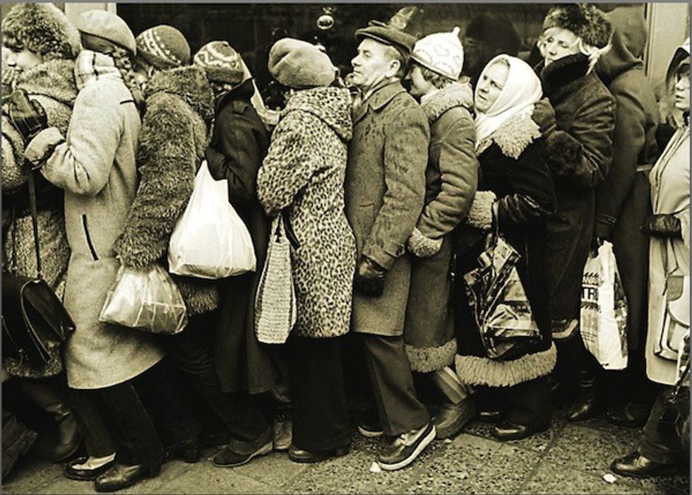 queue in communist poland