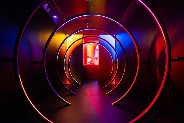 Ray-Ban Stories Sensorium at Coachella Back rings