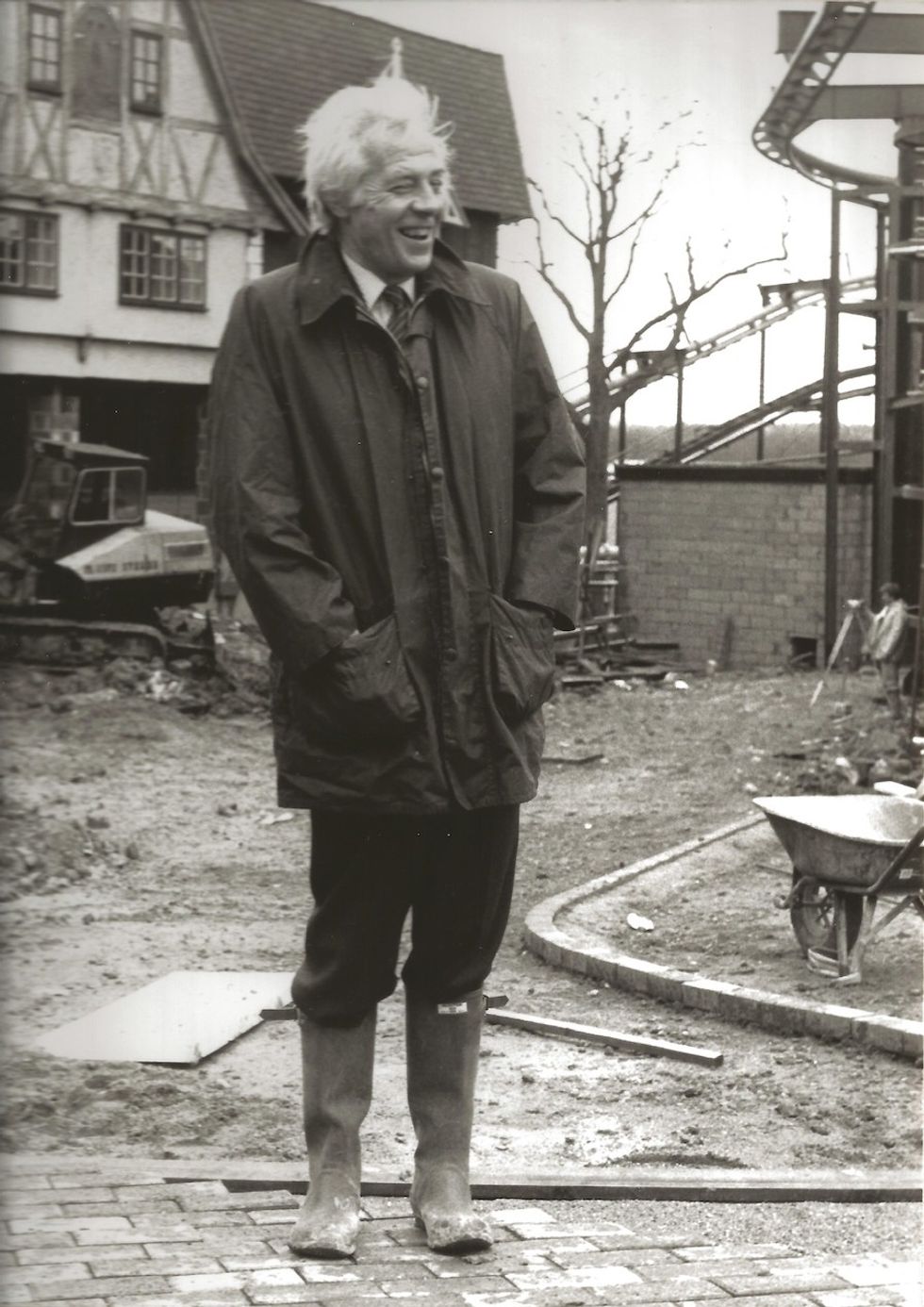 ray barratt chessington vampire ride