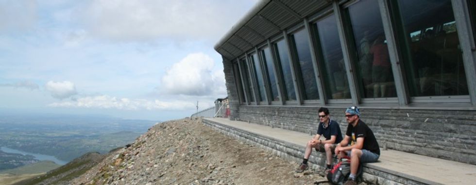 Ray Hole Architects Snowdon 3 800