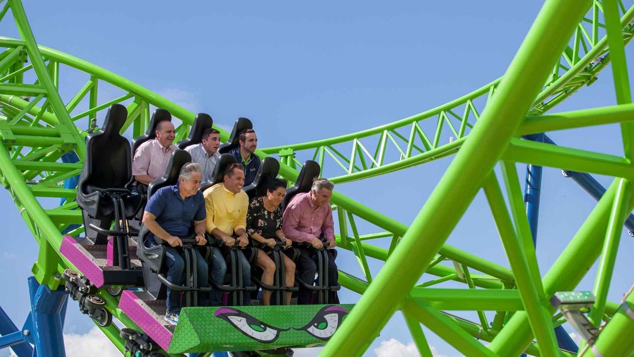 Ride Entertainment celebrates new iconic Hydra roller coaster at Casino Pier
