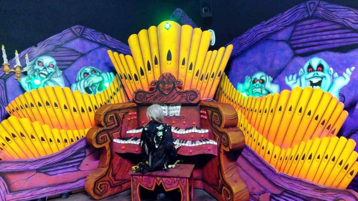 Ride Entertainment partners Lagotronics Project for spirited transformation of Ghost Hunt dark ride