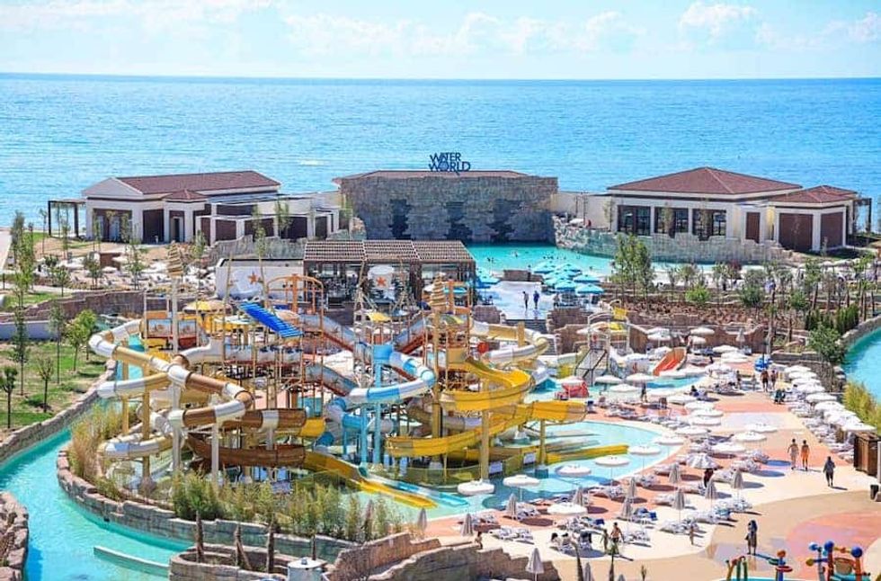 Rixos Water World Aktau