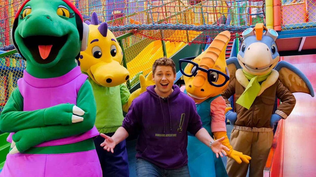 roarr dinosaur adventure