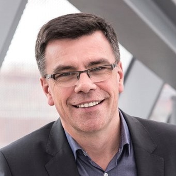 Robert Firmhofer headshot