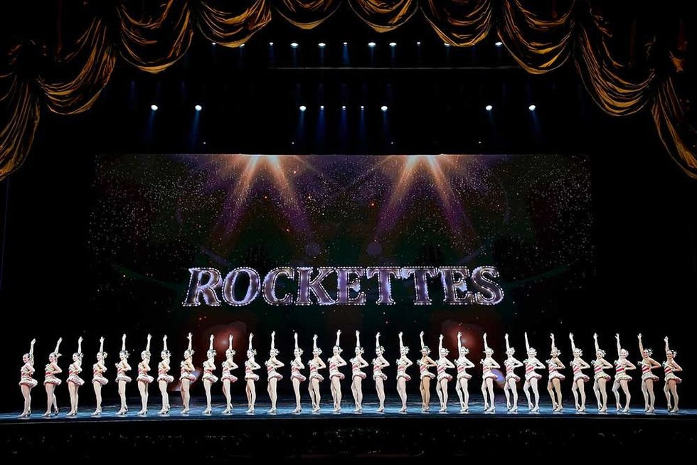 rockettes madison square garden radio city music hall obscura digital New York at Christmas spectacular