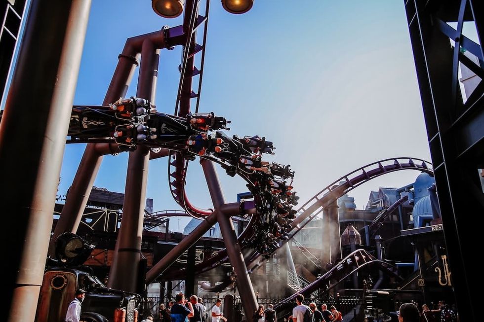 roller coaster sideways turn