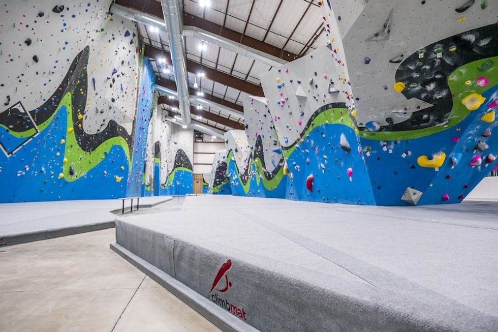 Rope Wall Mat and Boulder Mat - Whetstone Climbing -  Fort Colins, CO, USA