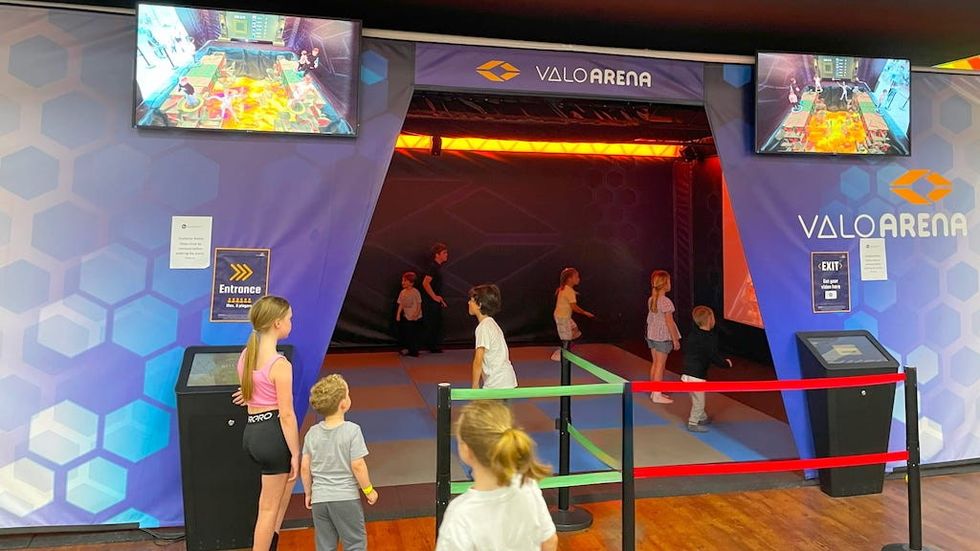 Round The Twist ValoArena