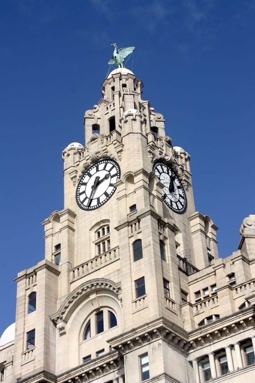 Royal-Liver-Building-360