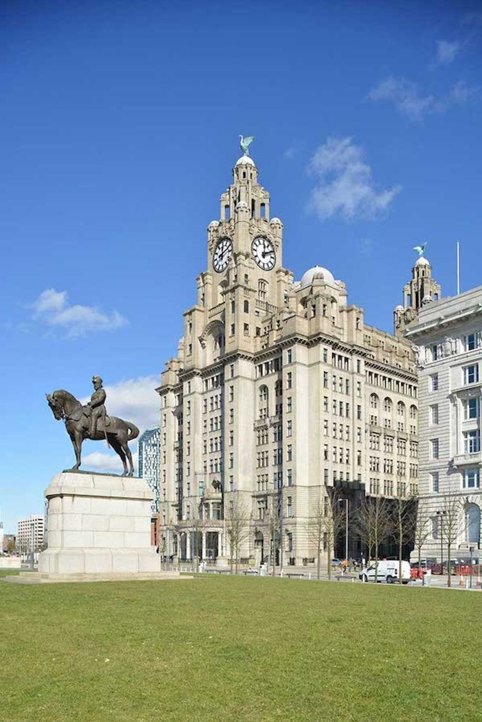 Royal-Liver-Building-HGB-Holovis-2018