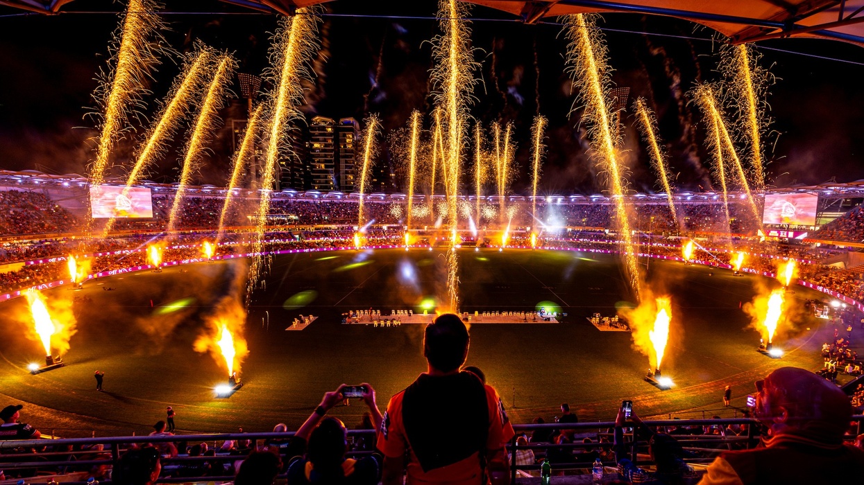 RWS Broncos_Eels-Skylighter Fireworks