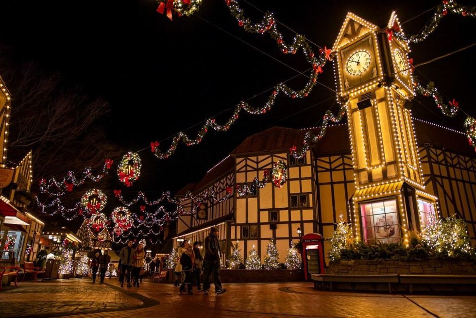 RWS Busch Gardens Christmas Town