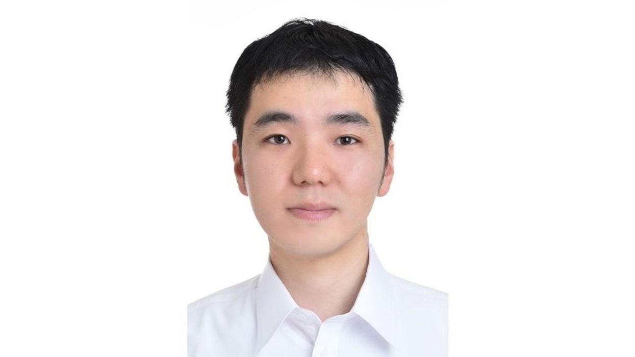 Ryutaro Suzuki headshot