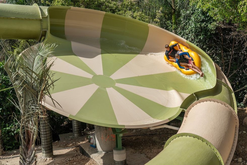 Saifa Saucer Siam Park